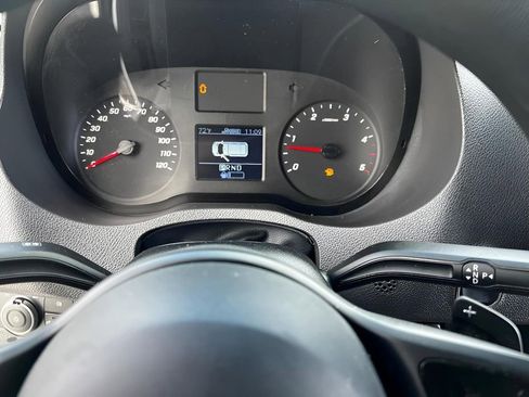 Used 2022 Mercedes-Benz Sprinter 144 Cargo image 13