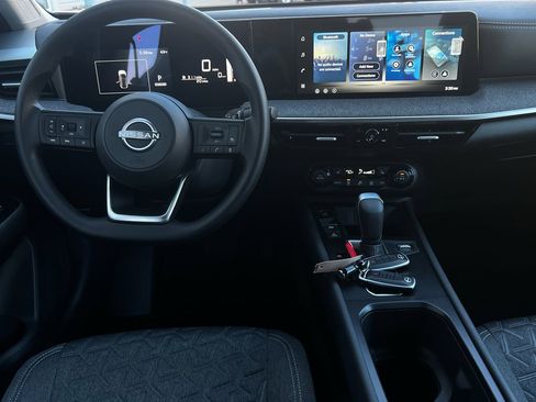 New 2026 Nissan Kicks SV w/ SV Premium Package image 13