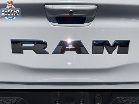 Used 2025 RAM 1500 Laramie AWD/4WD image 17