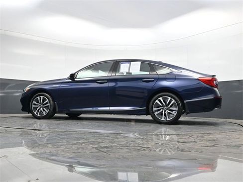 Used 2019 Honda Accord Touring image 31
