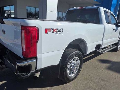 Used 2024 Ford F250 XLT w/ FX4 Off-Road Package image 8