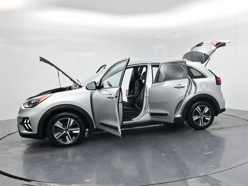 Used 2020 Kia Niro EX Premium image 55