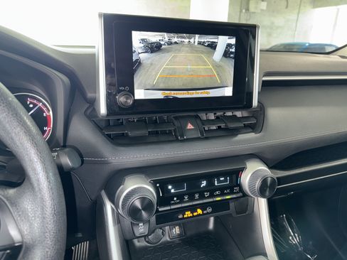 Used 2023 Toyota RAV4 LE FWD image 30