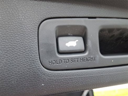 Used 2023 Honda CR-V EX-L image 32