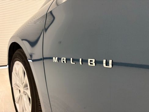 Used 2024 Chevrolet Malibu LT FWD image 24