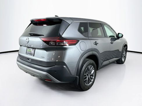 Used 2023 Nissan Rogue S AWD/4WD image 9
