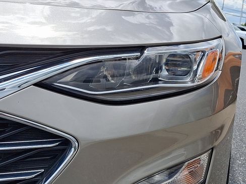 Used 2024 Chevrolet Malibu LT FWD image 10