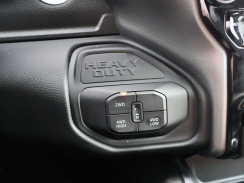 New 2026 RAM 2500 Big Horn AWD/4WD image 14