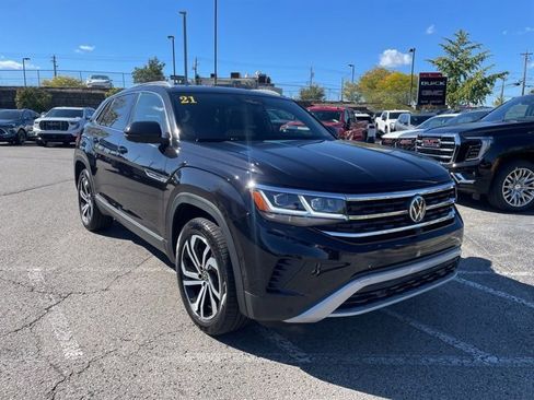 Used 2021 Volkswagen Atlas Cross Sport SEL Premium image 4