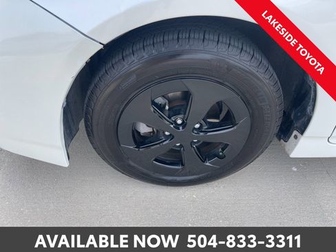 Used 2012 Toyota Prius Four image 10