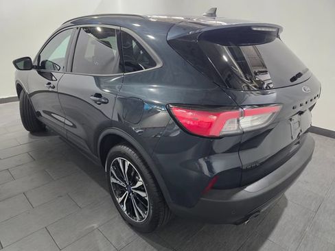 Used 2022 Ford Escape SEL w/ SEL Stealth AWD Package image 3