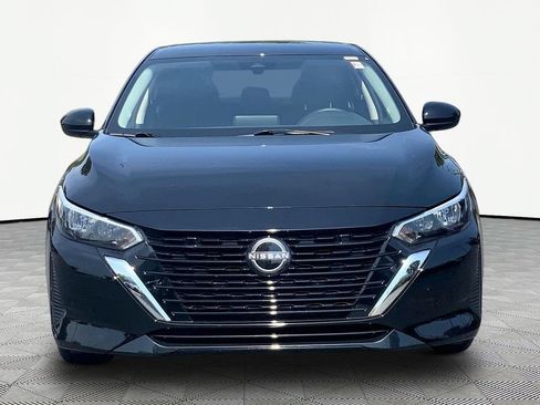 Used 2025 Nissan Sentra SV FWD image 2