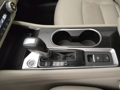 Used 2020 Nissan Altima 2.5 Platinum image 26