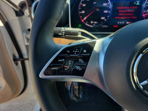 Used 2025 Mercedes-Benz C 300 Sedan image 16