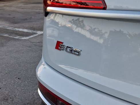 Used 2025 Audi SQ5 Premium Plus image 7