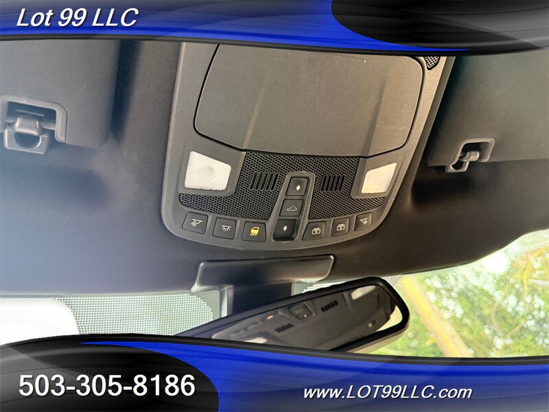 Used 2016 Ford F150 Platinum w/ Equipment Group 701A Luxury AWD/4WD image 40