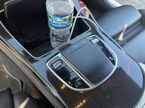 Used 2020 Mercedes-Benz GLC 300 4MATIC image 47