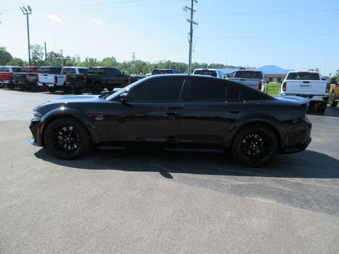 Used 2022 Dodge Charger Scat Pack RWD image 9