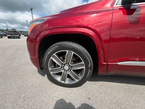 Used 2019 GMC Acadia Denali w/ Technology Package FWD image 19
