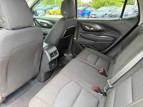 Used 2022 GMC Terrain SLE w/ Driver Convenience Package FWD image 20