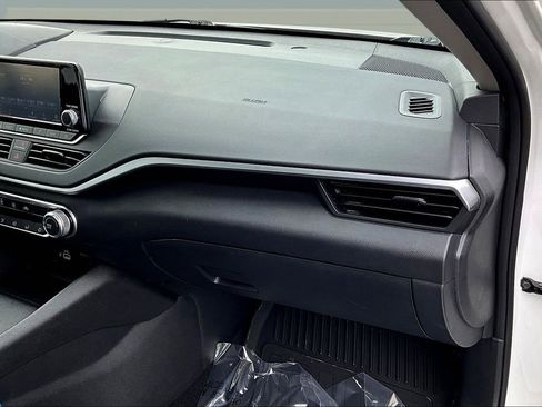 Used 2022 Nissan Altima 2.5 S image 27