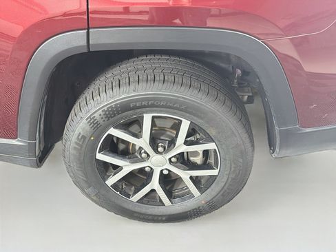 Used 2023 Jeep Grand Cherokee L Limited w/ Luxury Tech Group II AWD/4WD image 11