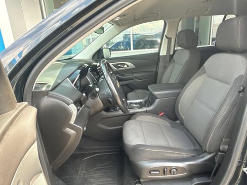 Used 2021 Chevrolet Traverse LT AWD/4WD image 21