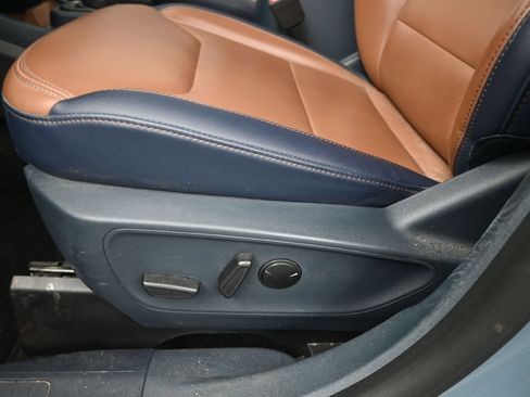 Used 2023 Ford Maverick Lariat w/ Lariat Luxury Package AWD/4WD image 10