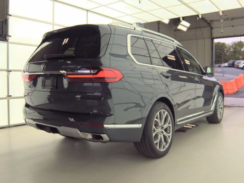 Used 2020 BMW X7 xDrive40i w/ Cold Weather Package AWD/4WD image 6