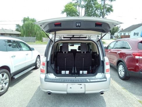Used 2019 Ford Flex Limited AWD/4WD image 10