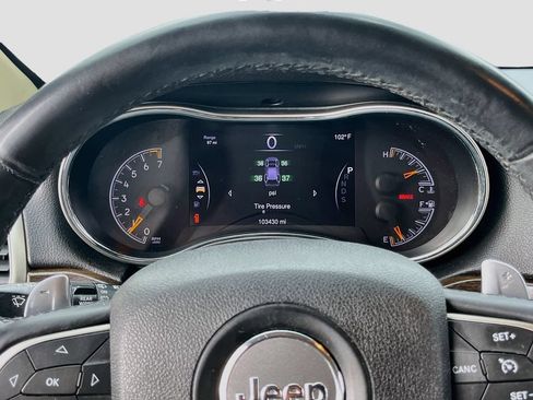 Used 2014 Jeep Grand Cherokee Laredo w/ Quick Order Package 23E RWD image 12