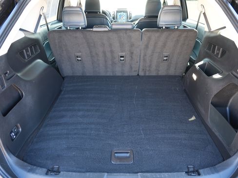 Used 2024 Ford Edge SEL w/ Sport Appearance Package AWD/4WD image 31
