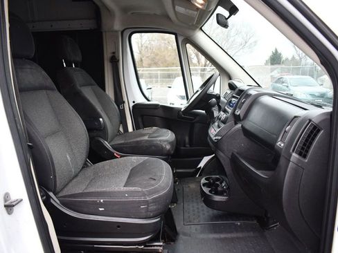 Used 2016 RAM ProMaster 2500 w/ Premium Appearance Group image 16