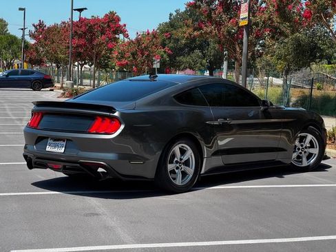 Used 2020 Ford Mustang Coupe RWD image 16