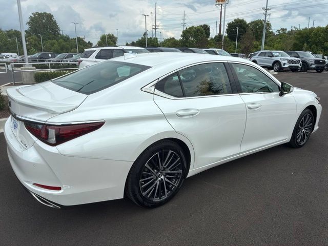 Used 2024 Lexus ES 350 w/ Premium Package FWD image 9