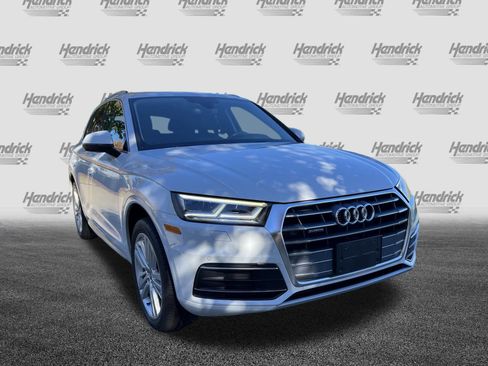 Used 2019 Audi Q5 2.0T Premium Plus w/ Premium Plus Package image 2