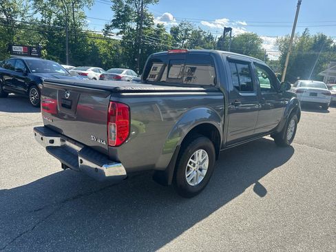 Used 2019 Nissan Frontier SV w/ Value Truck Package AWD/4WD image 9