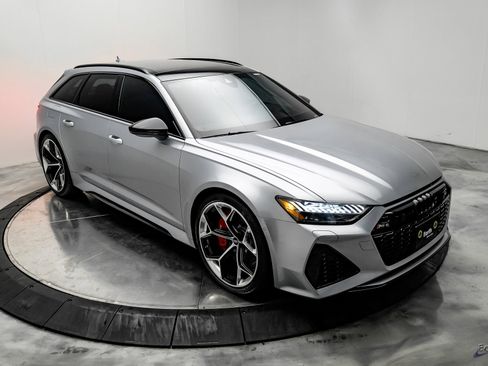 Used 2025 Audi RS 6 performance image 21