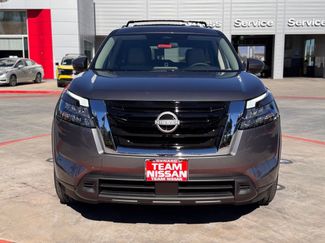 New 2025 Nissan Pathfinder SV w/ SV Premium Package video 3