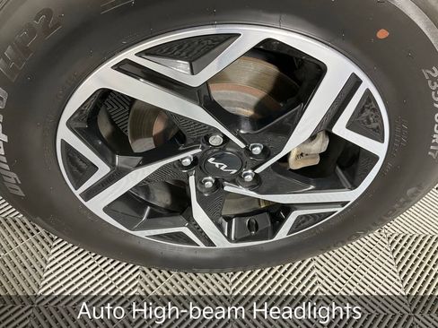 Certified 2023 Kia Sportage LX image 9