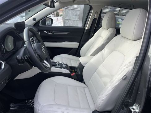 Used 2023 MAZDA CX-5 AWD 2.5 S w/ Premium Plus Pkg image 11