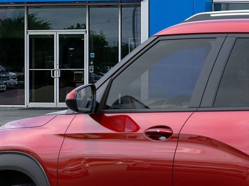New 2026 Chevrolet TrailBlazer LT w/ Convenience Package FWD image 12