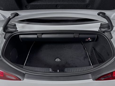 New 2026 Mercedes-Benz Maybach SL 680 image 25