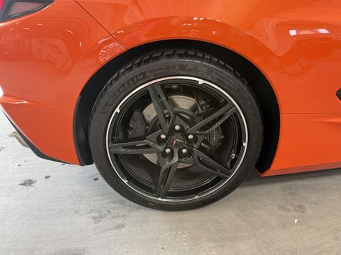 Used 2020 Chevrolet Corvette Stingray Preferred Cpe w/ 2LT Preferred Equipment Group RWD image 5