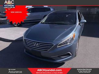 Used 2017 Hyundai Sonata SE video 1