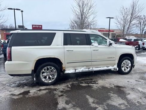 Used 2015 GMC Yukon XL SLT w/ Open Road Package image 5