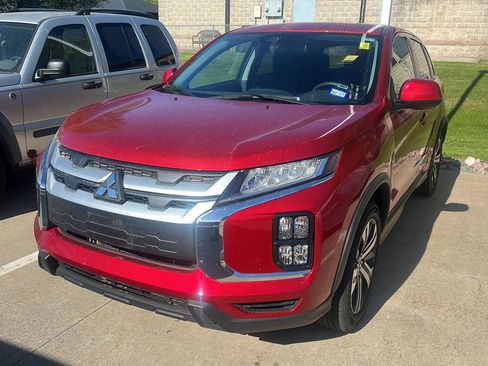 Used 2025 Mitsubishi Outlander Sport ES AWD/4WD image 19