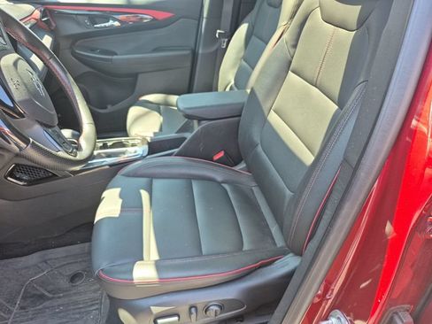 Used 2025 Chevrolet TrailBlazer RS w/ Convenience Package AWD/4WD image 11