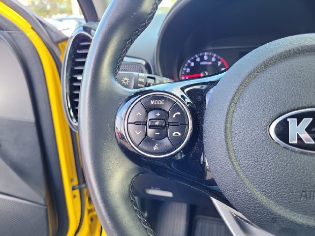 Used 2020 Kia Soul EX w/ Option Group 015 FWD image 23