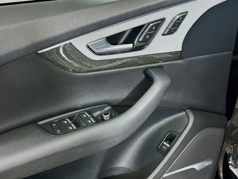 Used 2019 Audi Q7 2.0T Premium Plus w/ Premium Plus Package image 15